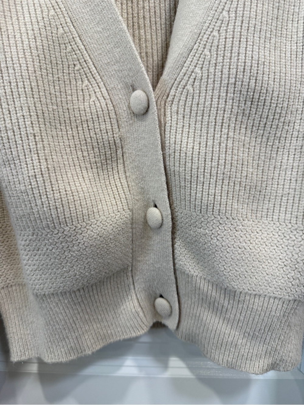 7 For All Mankind Cream Button-Front Ribbed Cardigan - Picture 4 of 6